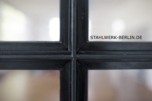 Stahl-Glas-Trennwand-Raumteiler-4848